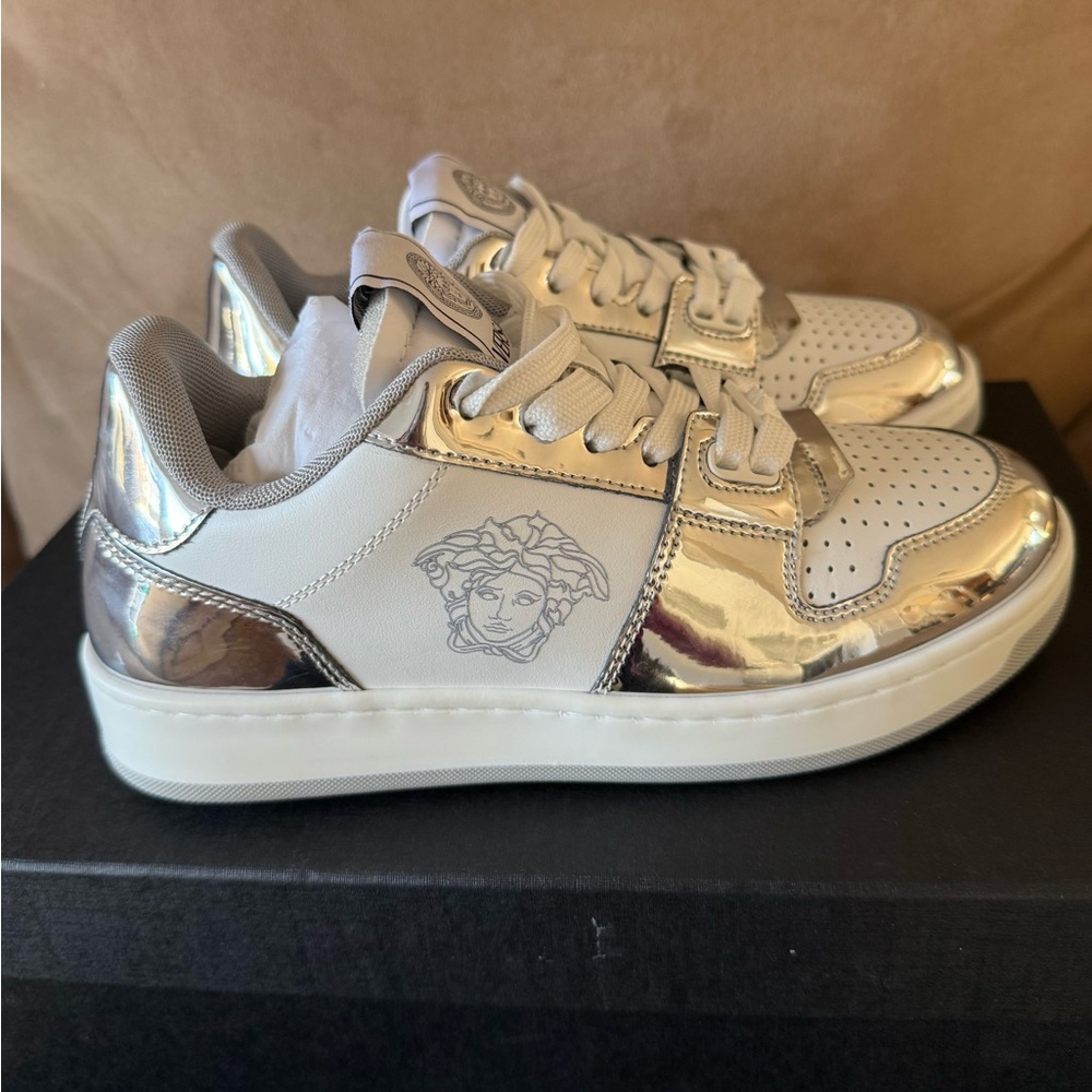 🔥24HR SALE🔥 Brand new Versace Metallic Silver and White Sneakers